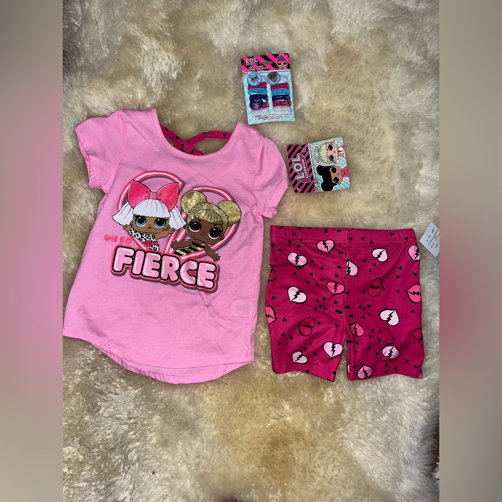 LOL Surprise! 5/6 T pink shirt and shorts set with hair ties